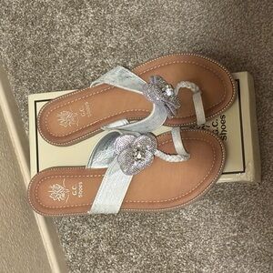 CC Shoes Women's Silver and Tan Sandals